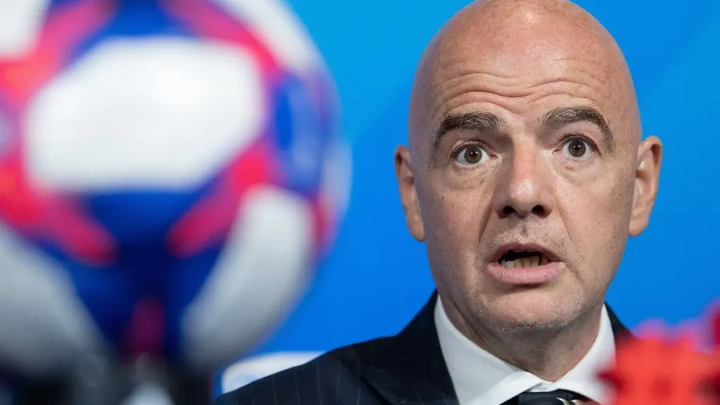 Gianni-Infantino-Praesident-der-FIFA-kritisiert-die-Haltung-Europas-zur-WM-im-Zwei-Jahres-Rhythmus