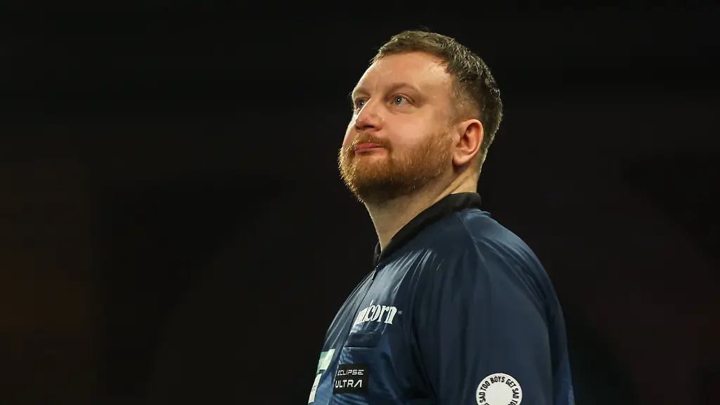 15-12-2025-2025-26-World-Darts-Championship-Cameron-Menzies-during-the-2025-26-Paddy-Power-World-Darts-Championships-at-Alexandra-Palace-London-United-Kingdom-on-15-December-2025