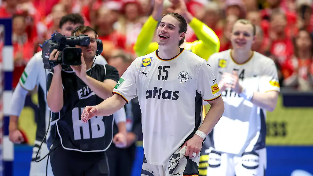 28-01-2026-Handball-Men-s-EHF-EURO-2026-Deutschland-Frankreich-Jyske-Bank-Boxen-in-Herning-Daenemark-Main-Round-Deutschland-siegt-gegen-Frankreich-und-zieht-ins-Halbfinale-ein-Abschlussjubel-nach-dem-Sieg