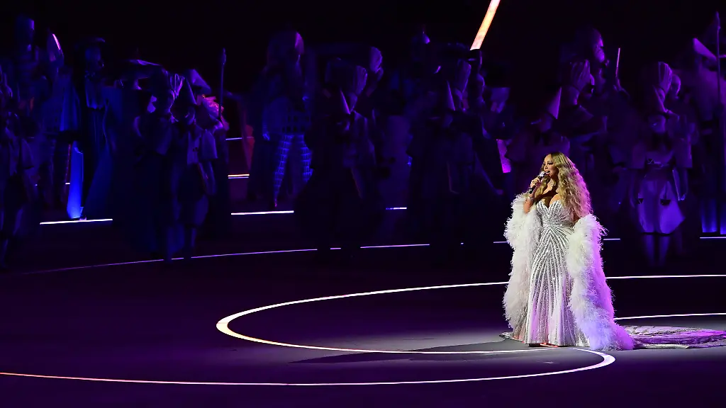 260207-MILAN-Feb-7-2026-Xinhua-Mariah-Carey-performs-during-the-opening-ceremony-of-the-Milan-Cortina-2026-Olympic-Winter-Games-at-the-San-Siro-Olympic-Stadium-in-Milan-Italy-Feb-6-2026