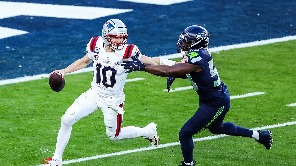 Seattle-Seahawks-v-New-England-Patriots-Super-Bowl-LX-Levi-s-Stadium-New-England-Patriots-Quarterback-Drake-Maye-left-during-Super-Bowl-LX-at-the-Levi-s-Stadium-Santa-Clara-California-Picture-date-Sunday-February-8-2026-Photo-credit-should-read-Kindell-Buchanan-PA-Wire-RESTRICTIONS-Use-subject-to-restrictions-Editorial-use-only-no-commercial-use-without-prior-consent-from-rights-holder