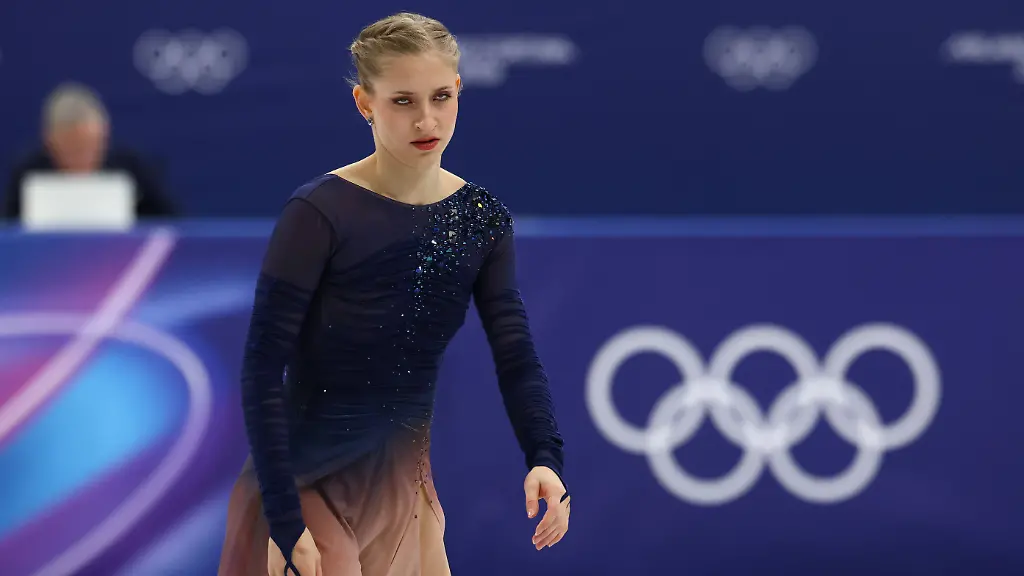 February-16-2026-Milan-Lombardy-Italy-MINERVA-FABIENNE-HASE-of-Germany-looks-dejected-after-skating-the-Free-Skating-in-the-Pairs-of-the-Figure-skating-Eiskunstlauf-at-the-Milano-Cortina-2026-Winter-Olympic-Games-Olympische-Spiele-Olympia-OS-Olympics-2026-Milano-Cortina-Figure-Skating-Pairs-PUBLICATIONxINxGERxSUIxAUTxONLY-ZUMAc179-20260216-oly-c179-380-Copyright-xMickaelxChavetx