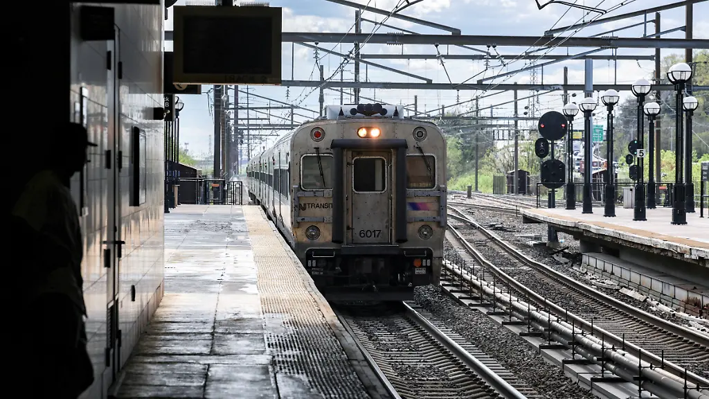 A-NJ-Transit-train-arrives-at-the-platform-at-the-Secaucus-Junction-station-in-Secaucus-New-Jersey-U-S-April-17-2026