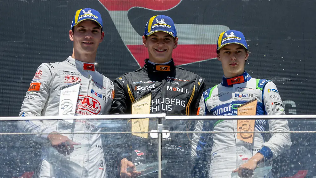 Keagan-Masters-ZA-Proton-Competition-3-Porsche-Junior-Flynt-Schuring-NL-Schumacher-CLRT-12-Porsche-Junior-Marcus-Amand-FIN-Proton-Competition-99-l-r