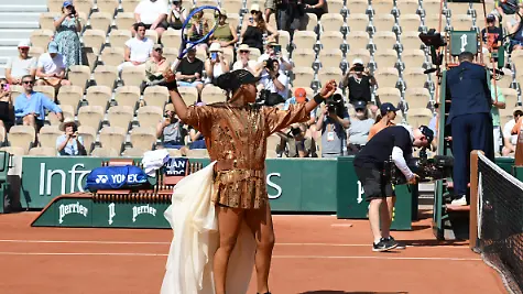 Naomi-Osaka-of-Japan-during-her-womens-singles-second-round-match-vs-Dona-Vekic-of-Croatia-at-Roland-Garros-2026-Thursday-May-28-2026-in-Paris-SAIDICHRISTOPHE-Sipa