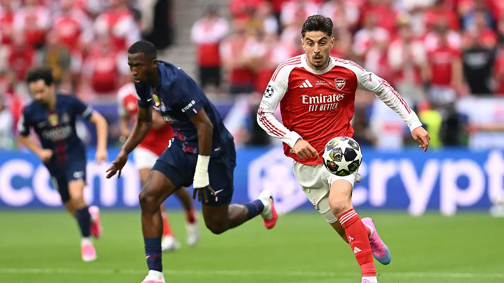 Soccer-Football-UEFA-Champions-League-Final-Paris-St-Germain-v-Arsenal-Puskas-Arena-Budapest-Hungary-May-30-2026-Arsenal-s-Kai-Havertz-in-action-with-Paris-St-Germain-s-Willian-Pacho-REUTERS-Angelika-Warmuth