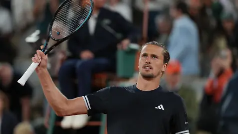 Alexander-Zverev-will-auch-im-Halbfinale-der-French-Open-jubeln