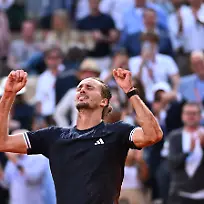 2026-French-Open-Alexander-Zverev-vs-Flavio-Cobolli-Alexander-Zverev-GER-wins-his-first-Gran-Slam-title-at-the-2026-French-Open-of-Roland-Garros-in-Paris-France-on-June-7-2026-Photo-by-Corinne-Dubreuil-ABACAPRESS