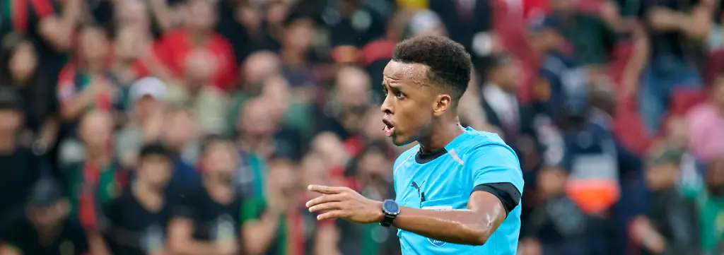 Referee-Omar-Artan-SOM-during-the-TotalEnergies-CAF-Champions-League-2025-26-Final-2nd-Leg-match-between-AS-FAR-Morroco-and-Mamelodi-Sundowns-South-Africa-at-Prince-Moulay-Abdallah-Stadium-in-Rabat-Morocco-on-May-24-2026-Photo-by-Andrew-Surma-SIPA-USA