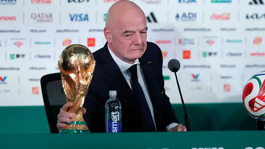 Infantino-happy-to-see-Iran-at-the-World-Cup-despite-tensions-FIFA-President-Gianni-Infantino-attends-a-press-conference-PK-Pressekonferenz-on-the-eve-of-the-FIFA-World-Cup-WM-Weltmeisterschaft-Fussball-2026-opening-match-in-Mexico-City-Mexico-10-June-2026-The-FIFA-president-said-he-hopes-that-when-Iran-plays-there-will-be-a-positive-atmosphere-as-that-is-the-spirit-of-soccer