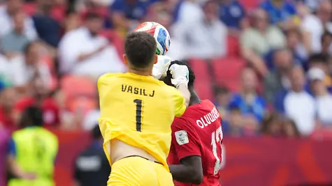June-12-2026-Nikola-Vasilj-Bosnia-And-Herzegovina-and-Tajon-Buchanan-Canada-battle-for-the-ball-during-Canada-and-Bosnia-and-Herzegovina-FIFA-World-Cup-2026-at-Toronto-Stadium-in-Toronto-Canada