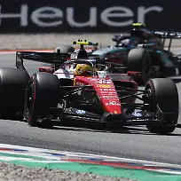 F1-Barcelona-Catalunya-Grand-Prix-2026-Lewis-Hamilton-of-Ferrari-and-Andrea-Kimi-Antonelli-of-Mercedes-during-the-Formula-1-Barcelona-Catalunya-Grand-Prix-at-Circuit-de-Barcelona-Catalunya-in-Barcelona-on-June-14-2026-Barcelona-Spain-PUBLICATIONxNOTxINxFRA-Copyright-xJakubxPorzyckix-originalFilename-porzycki-f1barcel260614-np9el